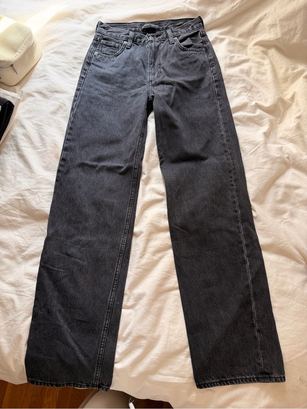 Aritzia Denim Forum Straight-Leg Black Jeans